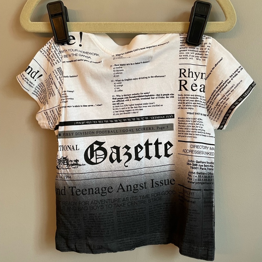 BNWOT JOHN GALLIANO DESIGNER KIDS T-shirt Sz 6M